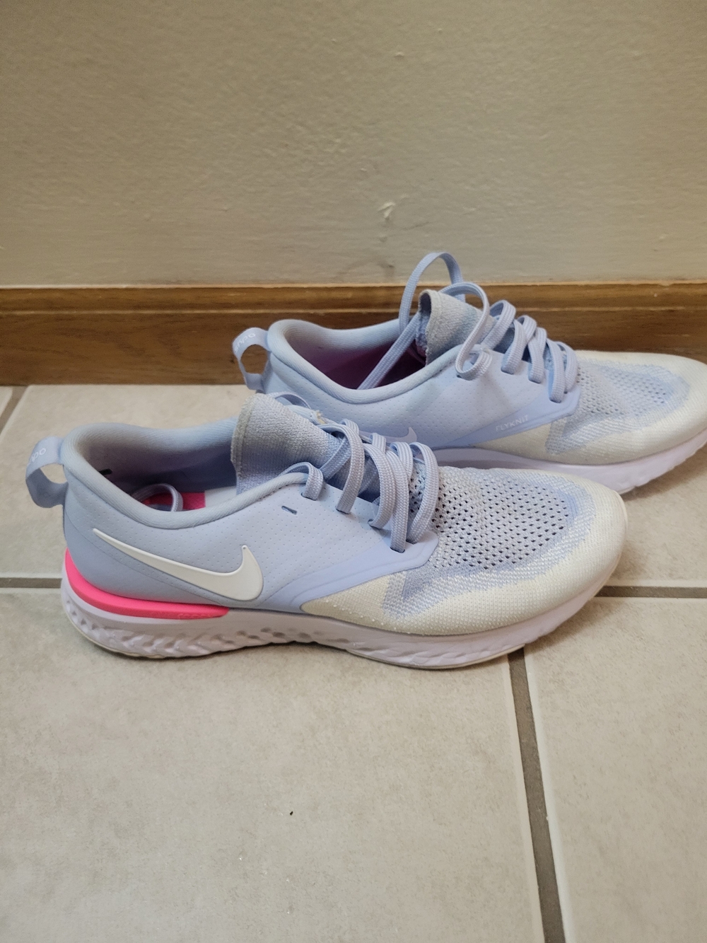 Nike Women's Lavender Running Shoes with Pink Heel Accent